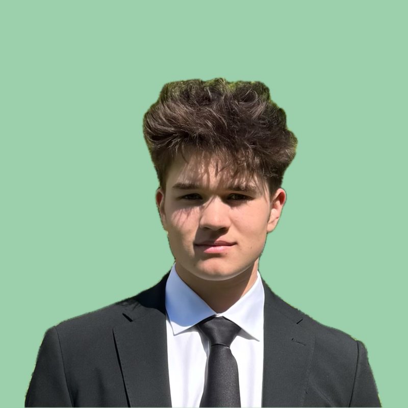 Jacob Brynczka, Chief Operating Officer of Futures Financials